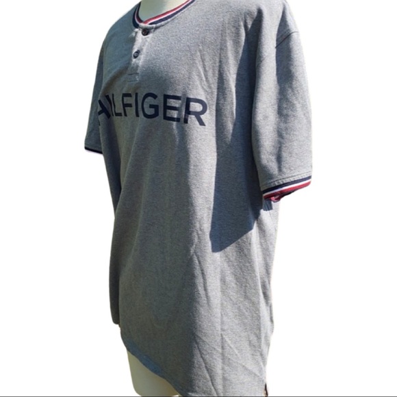 Tommy causal shirt 👕 - Picture 3 of 7